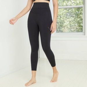 JoyLab Women's  High-Waisted Seamless 7/8 Leggings